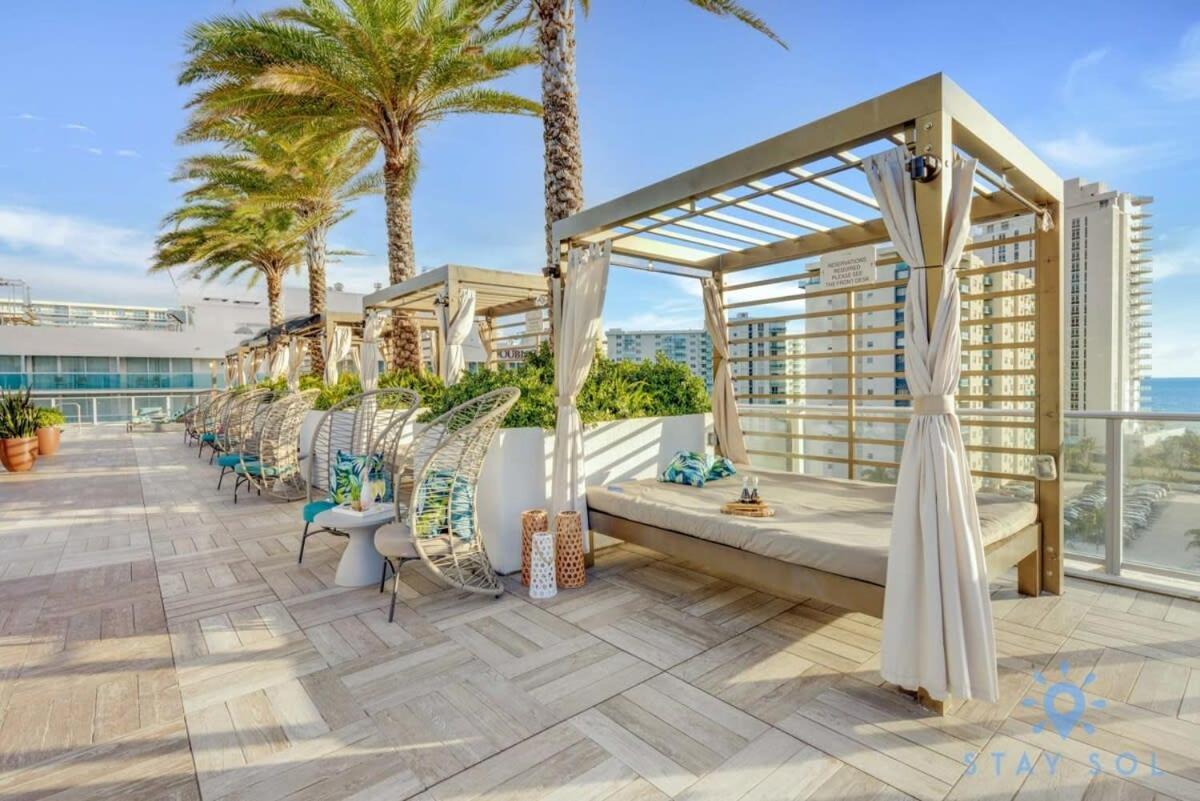 Luxury With Stunning View, Balcony, Amazing Pools Leilighet Hollywood Eksteriør bilde